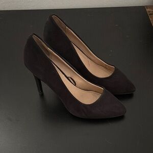 Forever21 Black Suede Heels